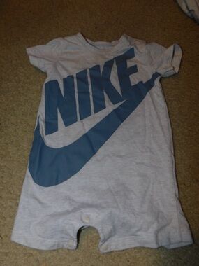 Nike White T-Shirt with Gray Swoosh